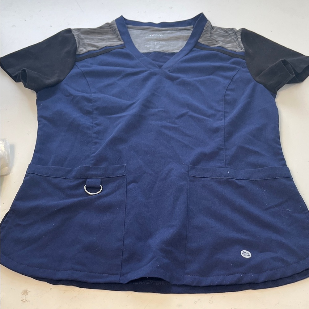 RBX Scrubs Small Blue Black Gray Short Sleeve Double Pocket V Neck Scrub Top